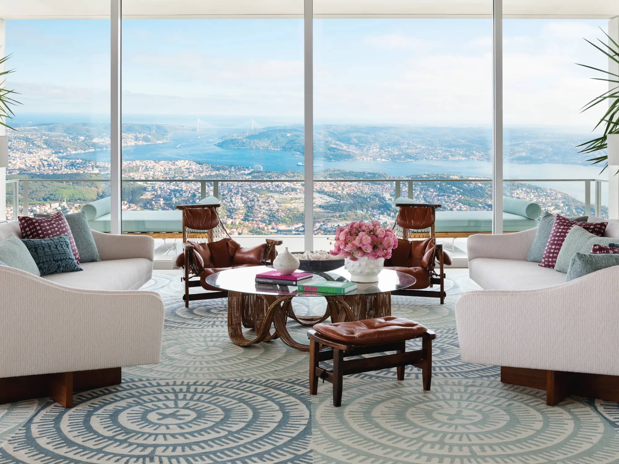 ETRO Residences